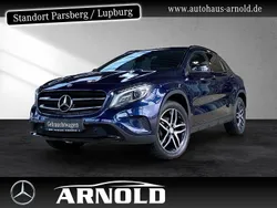 Blau Gebraucht 2016 Mercedes GLA220 Urban SUV | 18.750 € (Fairer Preis)