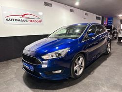 Blau Gebraucht 2015 Ford Focus Sport Limousine | 4.900 € (Fairer Preis)