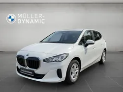 Alpinweiß uni Gebraucht 2022 BMW 218 Active Tourer Van / Kleinbus | 20.570 € (Guter Preis)