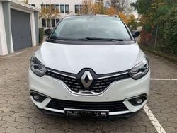Weiß Gebraucht 2018 Renault Scénic IV Initiale Paris Van / Kleinbus | 12.999 € (Fairer Preis)