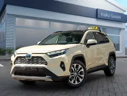 Schwarz Neu 2025 Toyota RAV4 Hybrid Team SUV | 46.760 € (Teuer)