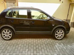 Schwarz Gebraucht 2005 VW Polo Cross Kleinwagen | 2.850 € (Teuer)