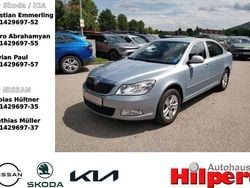 Aquablau metallic (metallic) Gebraucht 2010 Skoda Octavia Limousine | 7.440 € (Fairer Preis)