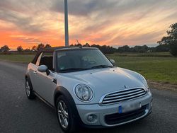 Silber Gebraucht 2012 Mini Clubman Kombi | 7.950 € (Teuer)