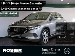 Grau Gebraucht 2022 Mercedes EQA350 Advanced Plus SUV | 32.890 €