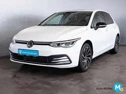 Weiß Gebraucht 2024 VW Golf VIII Move Limousine | 22.980 € (Guter Preis)