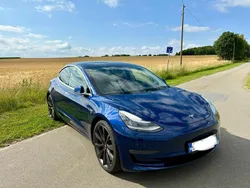 Blau Gebraucht 2020 Tesla Model 3 Performance Limousine | 25.000 € (Fairer Preis)