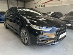 Obsidianschwarz metallic Gebraucht 2020 Ford Mondeo ST-Line Kombi | 21.500 € (Teuer)