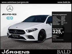 Weiss digitalweiss Gebraucht 2023 Mercedes A200 AMG Limousine | 34.880 € (Etwas zu teuer)
