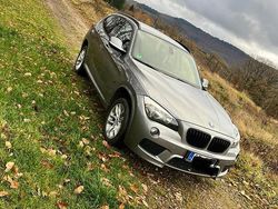 Grau Gebraucht 2011 BMW X1 Performance SUV | 11.999 €