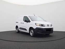 Weiß Gebraucht 2024 Peugeot Partner Van | 25.440 € (Etwas zu teuer)