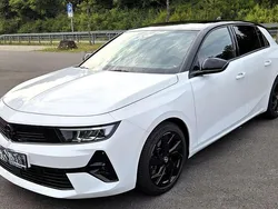 Weiß Gebraucht 2022 Opel Astra GS Line Limousine | 21.999 € (Guter Preis)