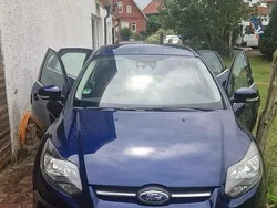 Blau Gebraucht 2012 Ford Focus Limousine | 5.000 €