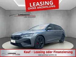 Grau Neu 2025 Skoda Octavia RS Kombi | 38.230 € (Superpreis)