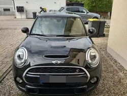 Schwarz Gebraucht 2017 Mini Cooper SD Kleinwagen | 16.990 € (Fairer Preis)