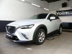 Weiß Gebraucht 2017 Mazda CX-3 Exclusive-Line SUV | 14.590 € (Fairer Preis)
