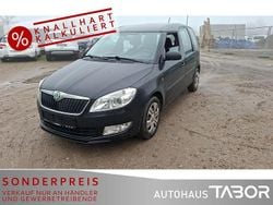 Schwarzmagic perleffekt Gebraucht 2012 Skoda Roomster Style Van / Kleinbus | 2.685 € (Guter Preis)