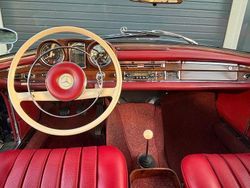 Blau Gebraucht 1961 Mercedes 220 Coupé | 37.900 €