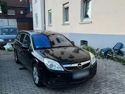 Schwarz Gebraucht 2007 Opel Vectra Kombi | 2.000 € (Fairer Preis)