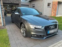 Grau Gebraucht 2013 Audi A5 S-Line Coupé | 11.800 € (Guter Preis)