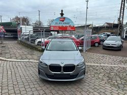 Grau Gebraucht 2022 BMW 218 Active Tourer Performance Van / Kleinbus | 16.490 €