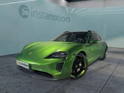 Grün Gebraucht 2022 Porsche Taycan GTS Sport Limousine | 80.699 € (Guter Preis)