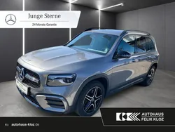 Grau Gebraucht 2024 Mercedes GLB220 AMG SUV | 53.900 € (Teuer)