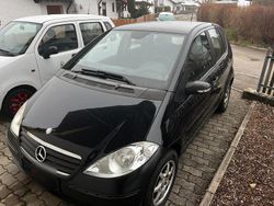 Schwarz Gebraucht 2007 Mercedes A180 Kleinwagen | 1.000 € (Etwas zu teuer)