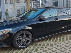 Schwarz Gebraucht 2017 Mercedes CLA200 Shooting Brake Kombi | 16.800 € (Fairer Preis)