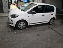 Weiß Gebraucht 2014 VW up! Kleinwagen | 4.300 € (Guter Preis)