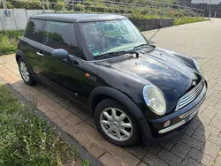 Schwarz Gebraucht 2004 Mini ONE Kleinwagen | 2.099 € (Fairer Preis)
