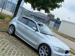 Grau Gebraucht 2006 BMW 118 Kleinwagen | 3.500 € (Teuer)