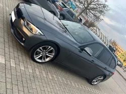 Grau Gebraucht 2017 BMW 318 Kombi | 10.500 € (Fairer Preis)