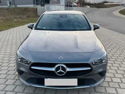 Grau Gebraucht 2021 Mercedes CLA180 Progressive Limousine | 26.000 € (Fairer Preis)