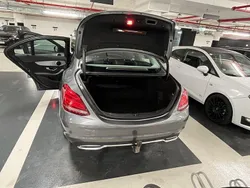 Grau Gebraucht 2016 Mercedes C250 Avantgarde Limousine | 15.500 € (Teuer)