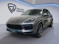 Grau Gebraucht 2021 Porsche Cayenne SUV | 67.850 € (Superpreis)