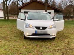 Weiß Gebraucht 2015 Seat Mii Kleinwagen | 6.500 € (Etwas zu teuer)