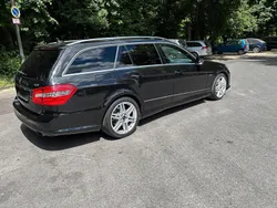 Schwarz Gebraucht 2010 Mercedes E250 Avantgarde Kombi | 11.500 € (Fairer Preis)