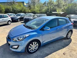 Blau Gebraucht 2013 Hyundai i30 Limousine | 6.900 € (Fairer Preis)
