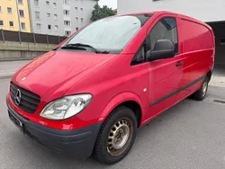 Rot Gebraucht 2008 Mercedes Vito Van / Kleinbus | 1.699 €