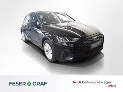 Brillantschwarz Gebraucht 2022 Audi A3 Sportback e-tron Sport Limousine | 21.449 € (Guter Preis)