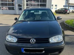 Schwarz Gebraucht 2002 VW Golf IV Basis Kleinwagen | 1.999 € (Fairer Preis)