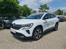 Weiss Gebraucht 2023 Renault Austral SUV | 26.990 € (Fairer Preis)