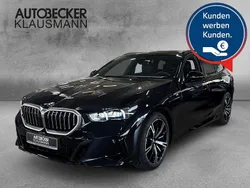 Schwarz Neu 2025 BMW 520 M Sport Kombi | 63.490 € (Guter Preis)