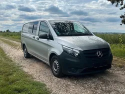 Silber Gebraucht 2020 Mercedes Vito Van / Kleinbus | 22.990 €