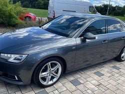 Grau Gebraucht 2016 Audi A4 S-Line Limousine | 16.990 € (Fairer Preis)