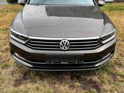 Braun Gebraucht 2015 VW Passat Comfortline Kombi | 13.001 € (Guter Preis)