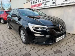 Schwarz Gebraucht 2017 Renault Mégane IV Life Limousine | 8.999 € (Fairer Preis)