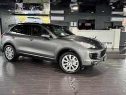 Grau Gebraucht 2016 Porsche Cayenne S SUV | 37.890 € (Fairer Preis)