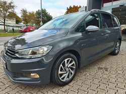 Grau Gebraucht 2017 VW Touran Sound Van / Kleinbus | 16.490 € (Fairer Preis)
